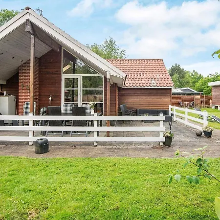 5 Person In Holiday home *